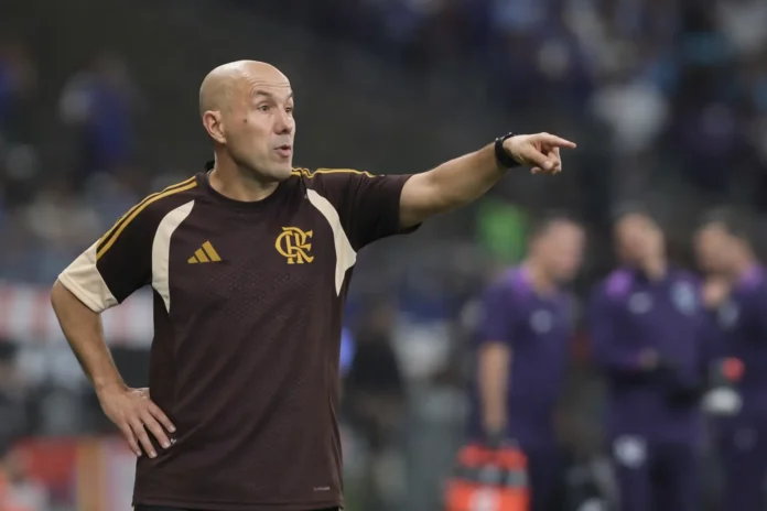O Flamengo joga Hoje? Léo Jardim já tem definido a escalação para o jogo contra o Grêmio.